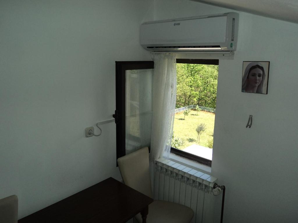 Pansion Modana Međugorje Rom bilde